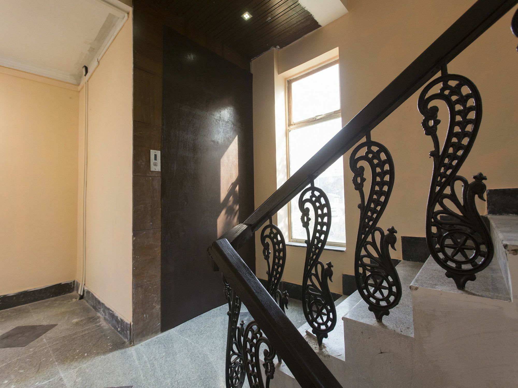 Hotel O Sairaj Lodge Méribel Village 외부 사진